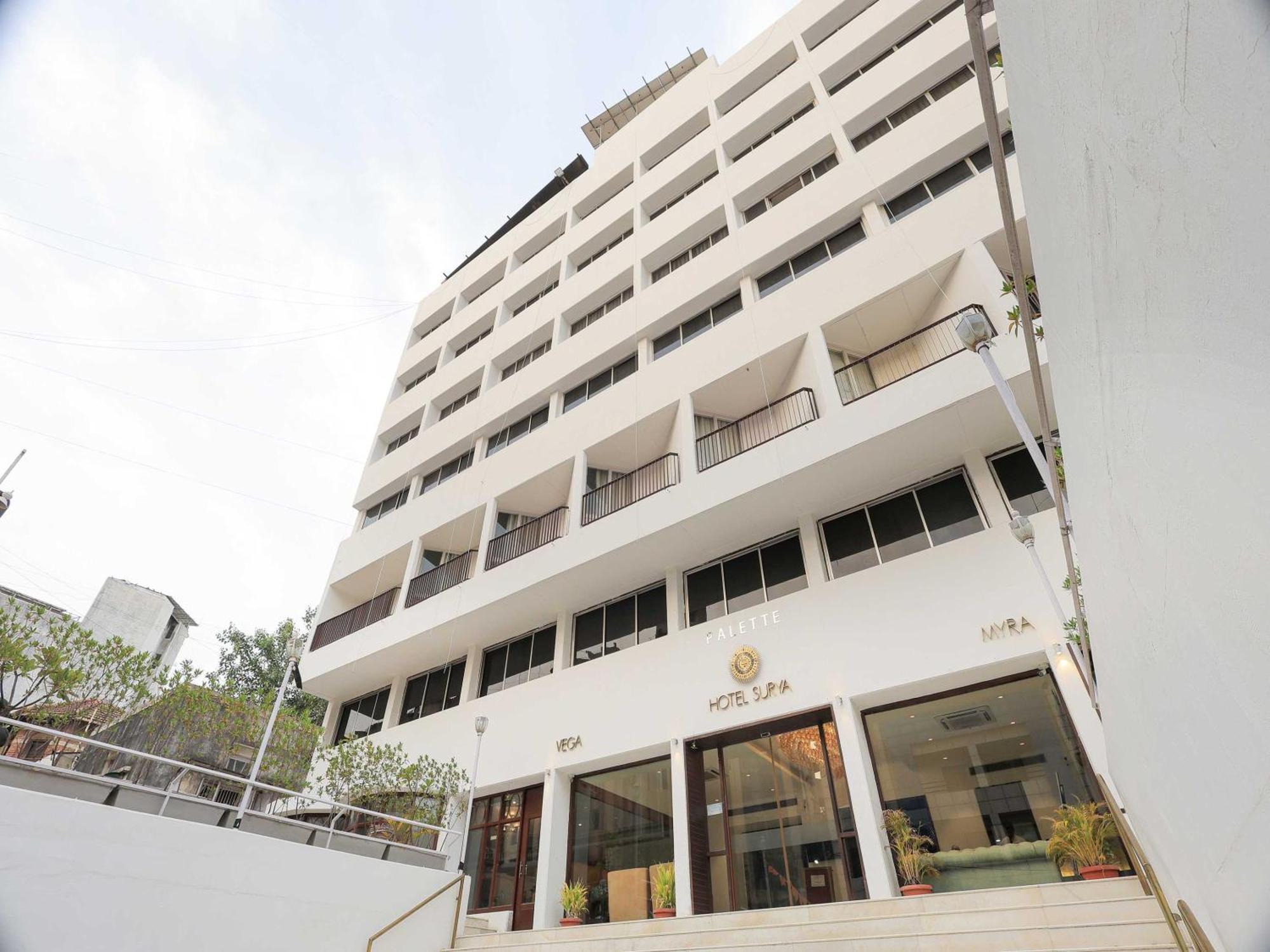 โรงแรมสุริยา วาโดดารา ภายนอก รูปภาพ